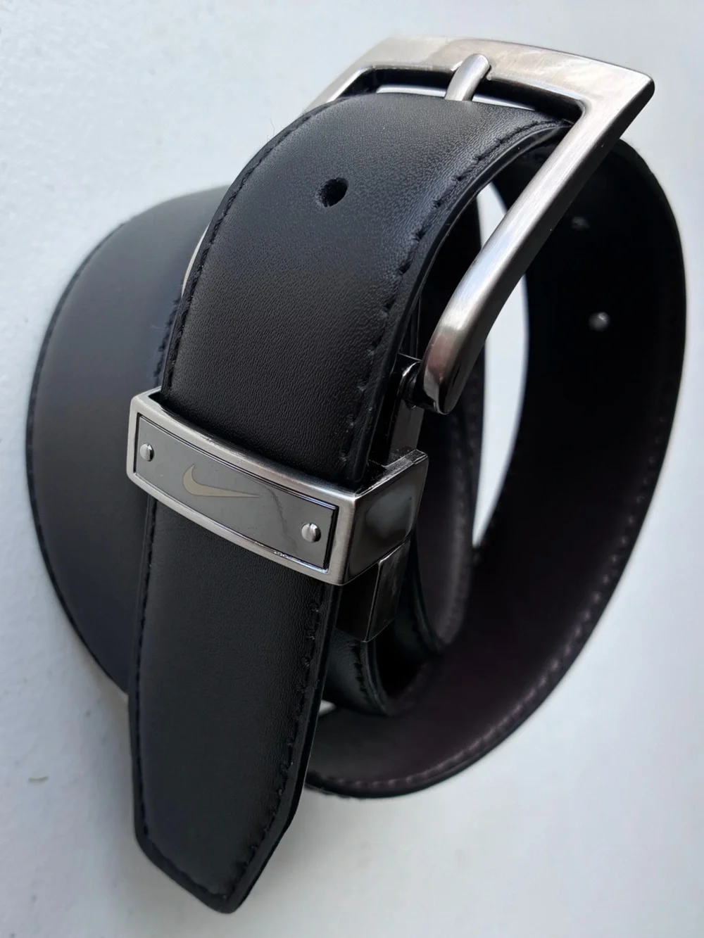 Nike Black/Brown Reversible Genuine Leather S5034002A Adult Belt Size 34